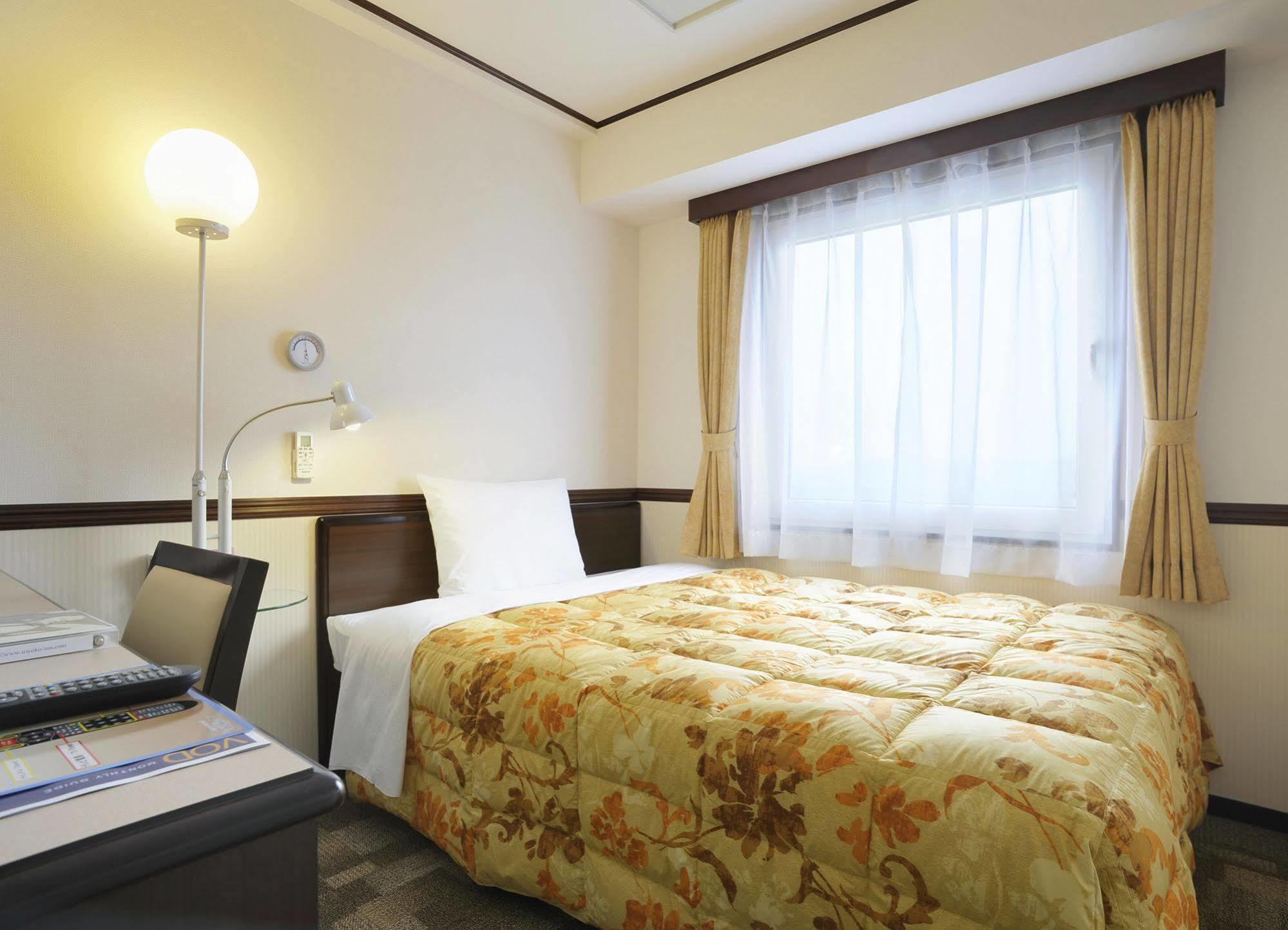 Toyoko Inn Okayama-Eki Nishiguchi Hiroba Exteriér fotografie