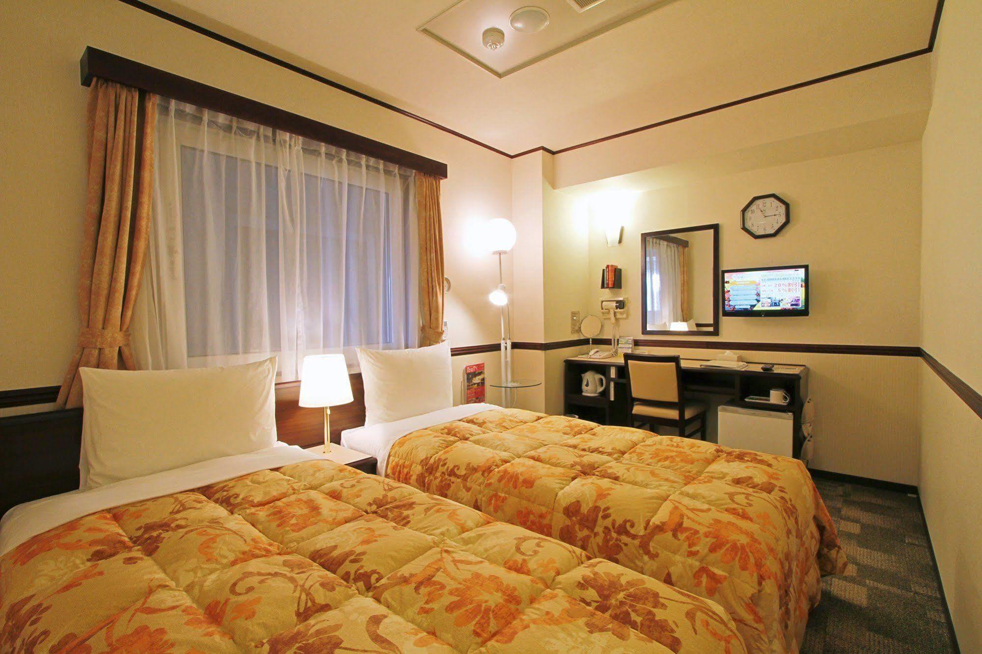 Toyoko Inn Okayama-Eki Nishiguchi Hiroba Exteriér fotografie